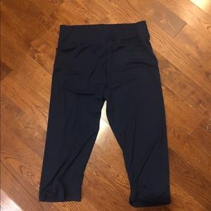 Simply Southern Capri leggings